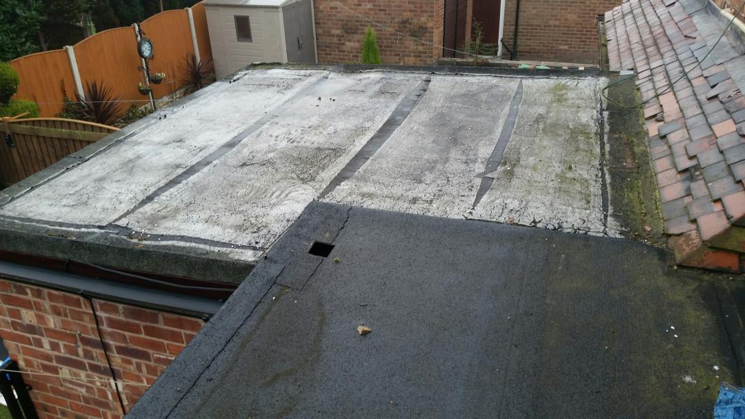 Flat roofs versus pitched roofs